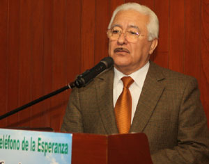 Rector, Dr. Luis Cervantes Liñán